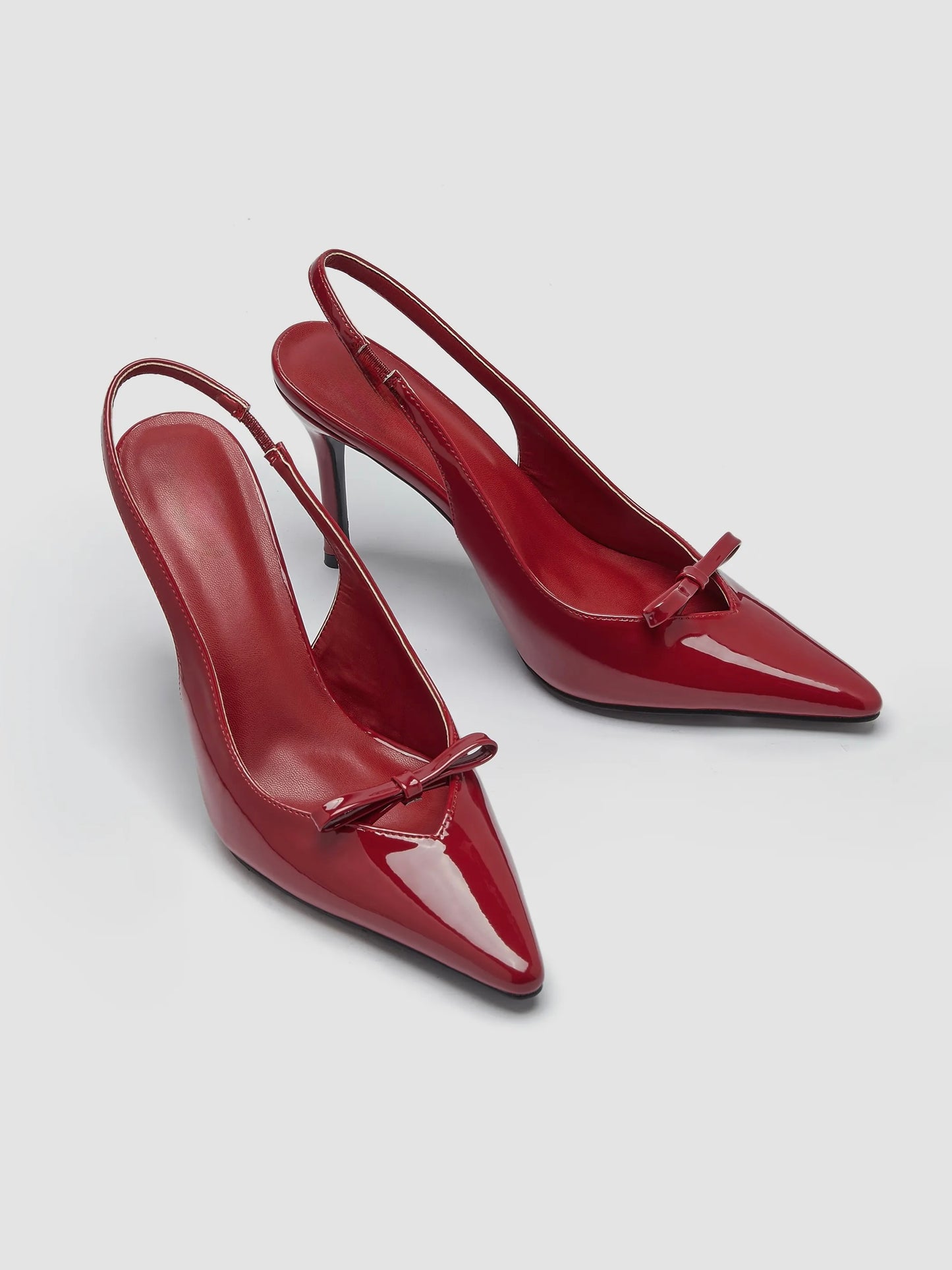 Abril | Tacones de punta