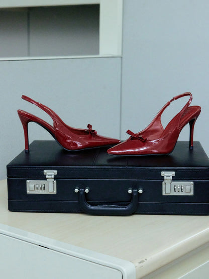 Abril | Tacones de punta