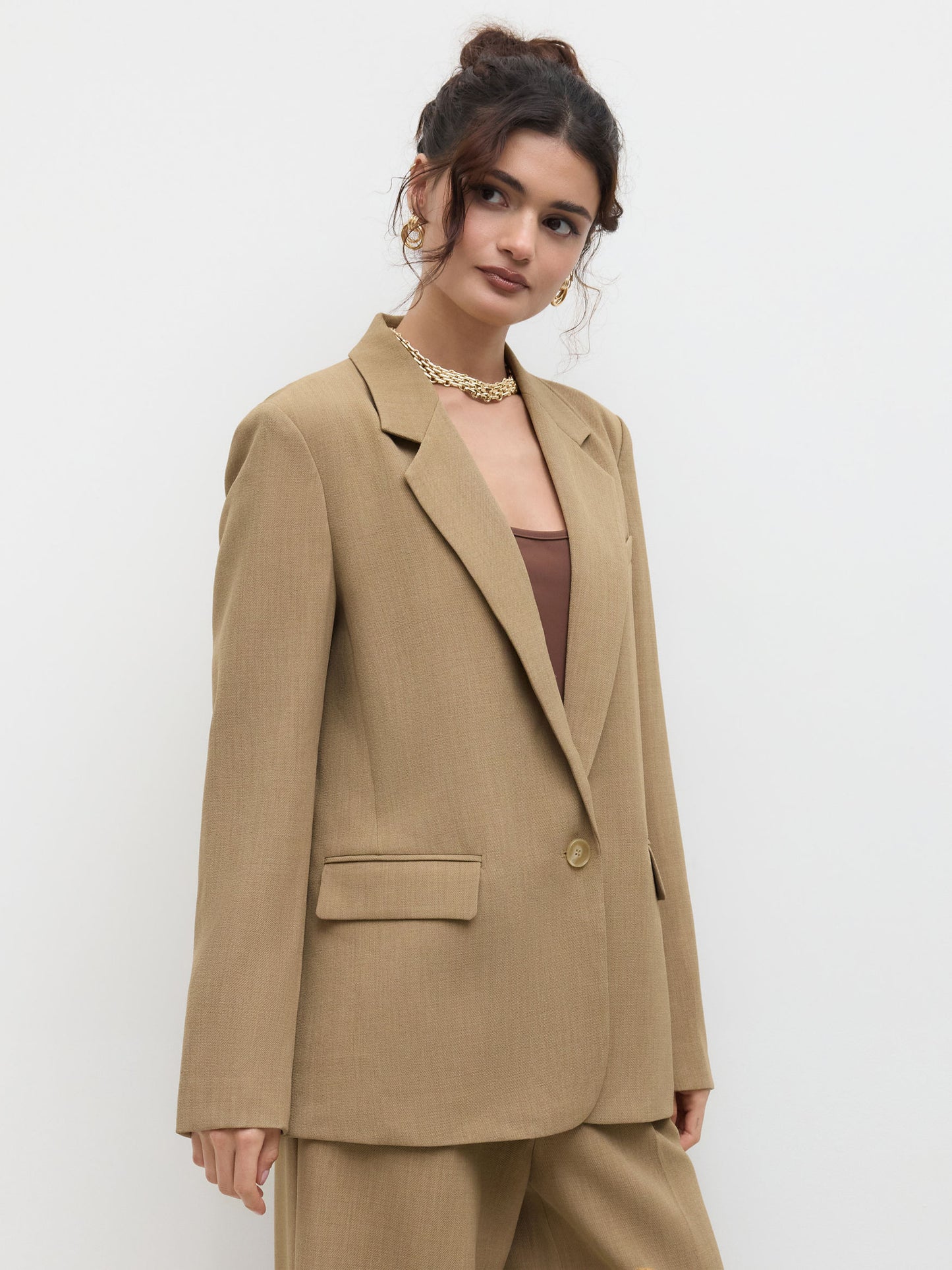 Claudia | Americana Oversize con Cuello en V