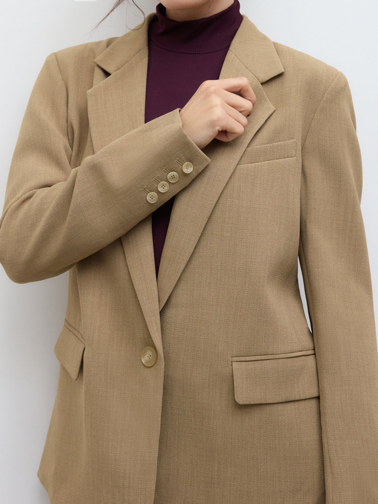Claudia | Americana Oversize con Cuello en V