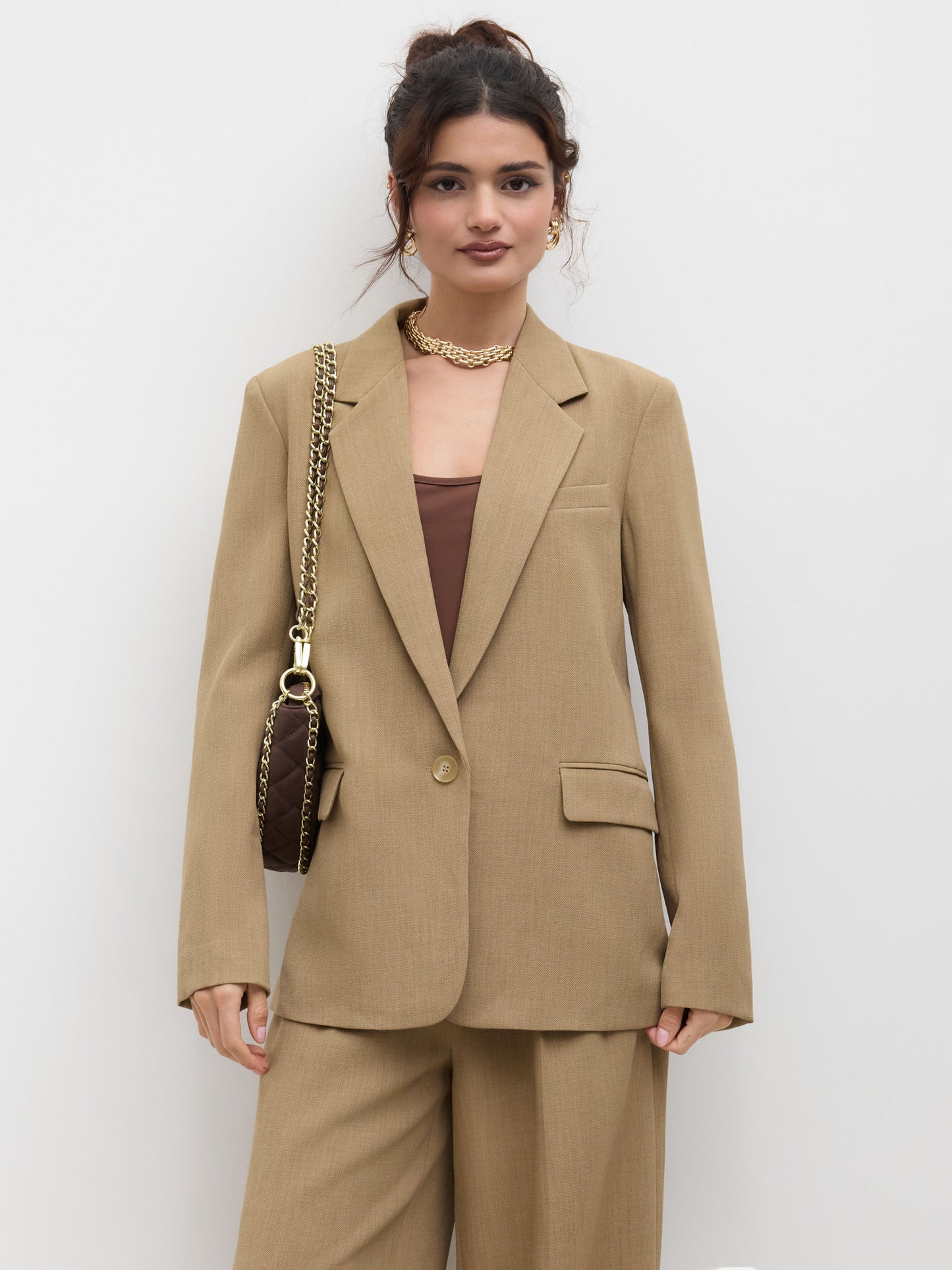 Claudia | Americana Oversize con Cuello en V