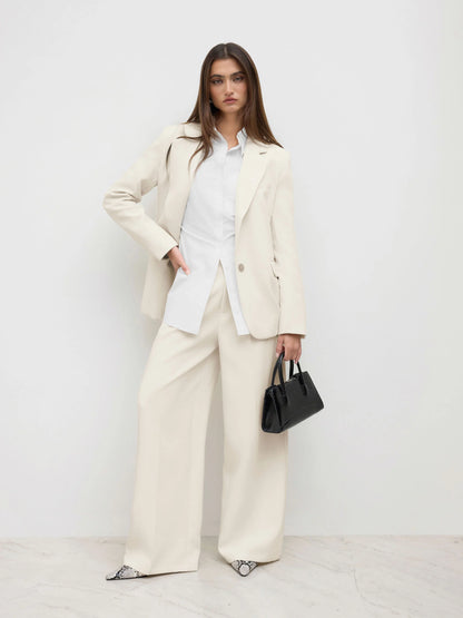 Claudia | Americana Oversize con Cuello en V