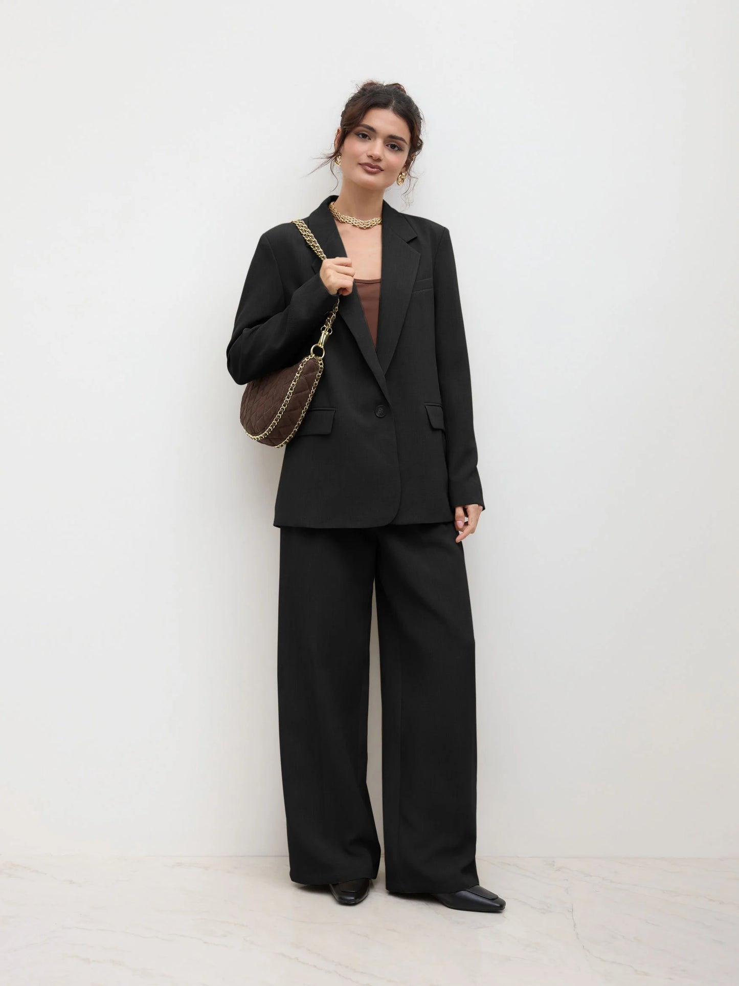 Claudia | Americana Oversize con Cuello en V