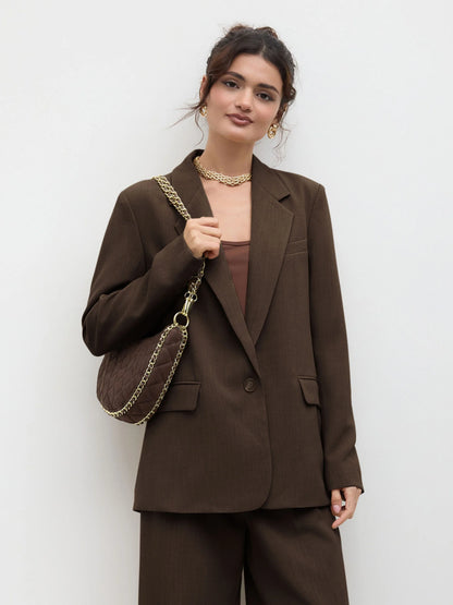 Claudia | Americana Oversize con Cuello en V