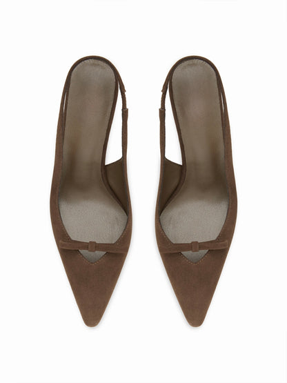 Abril | Tacones de punta