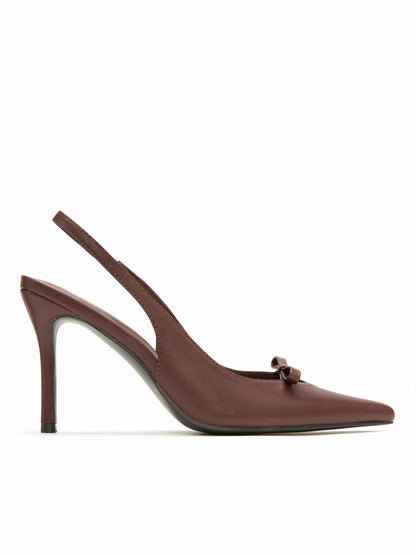 Abril | Tacones de punta