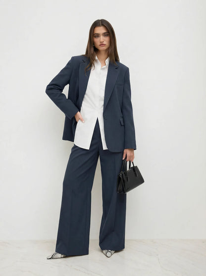 Claudia | Americana Oversize con Cuello en V