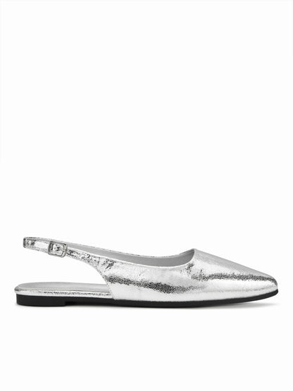 María | Tacones de puntera con tira al talón