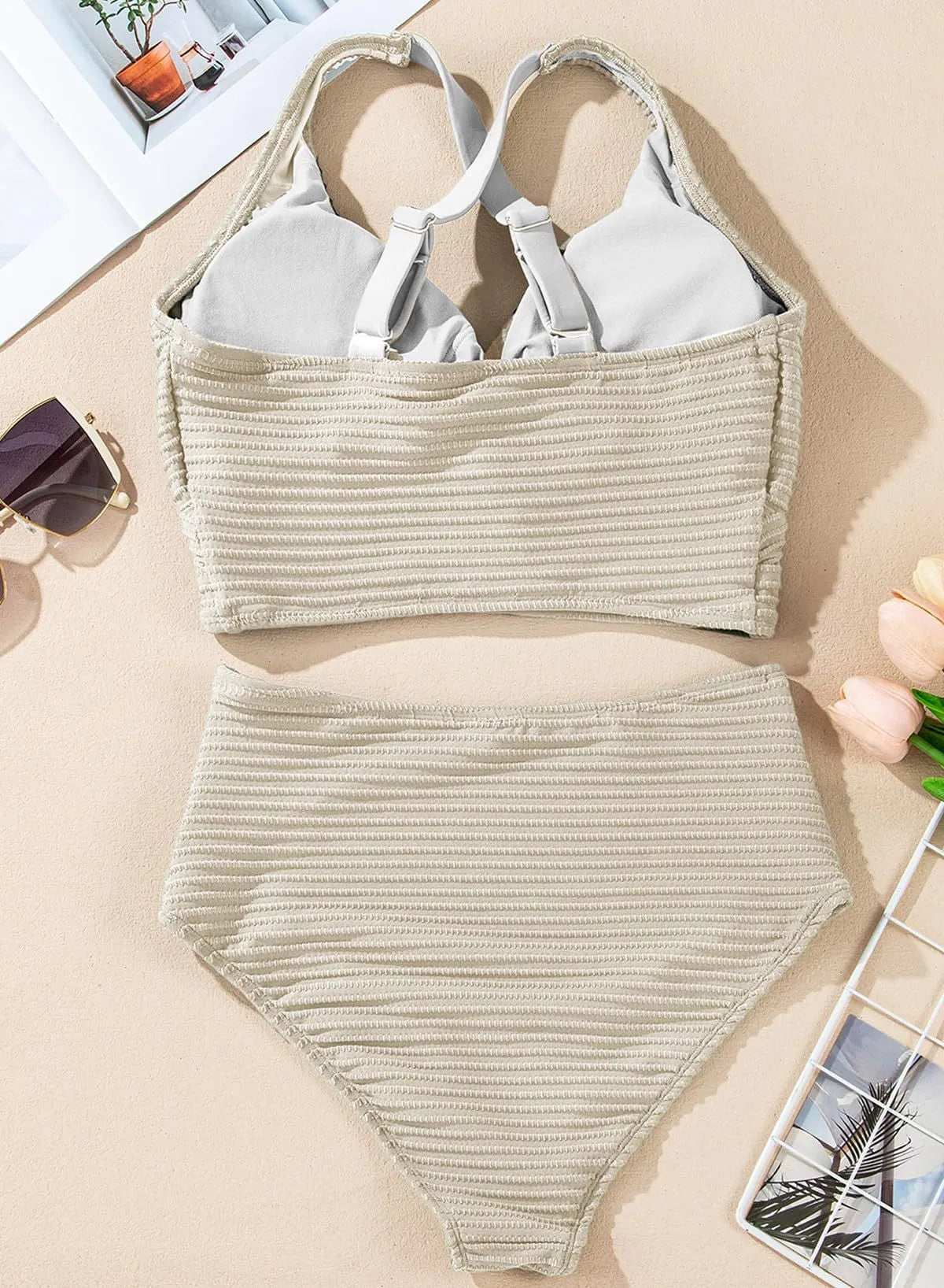 Bikini con forma de onda
