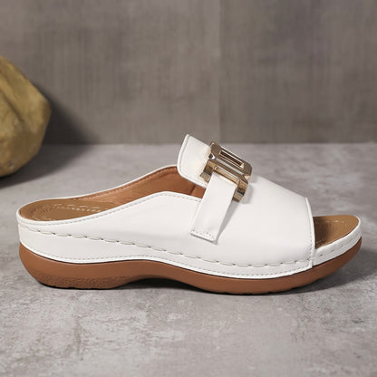 Lucía | Sandalias con hebilla
