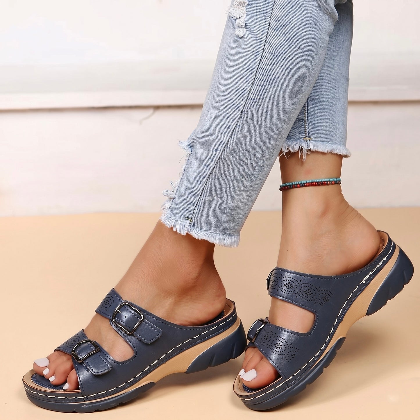 Sandalias ortopédicas Lucía para espolones calcáneos, pies anchos y artrosis