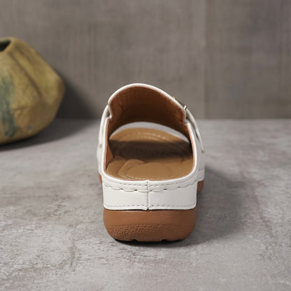 Lucía | Sandalias con hebilla