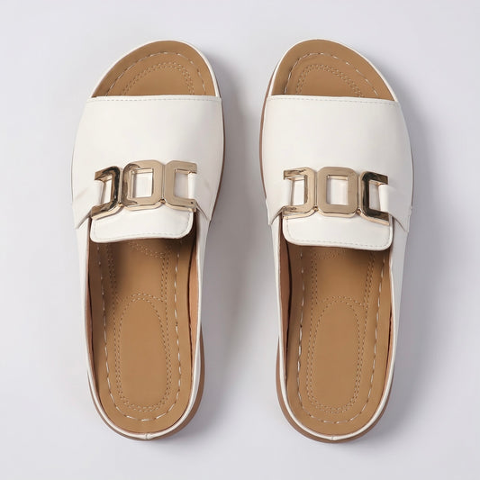 Lucía | Sandalias con hebilla
