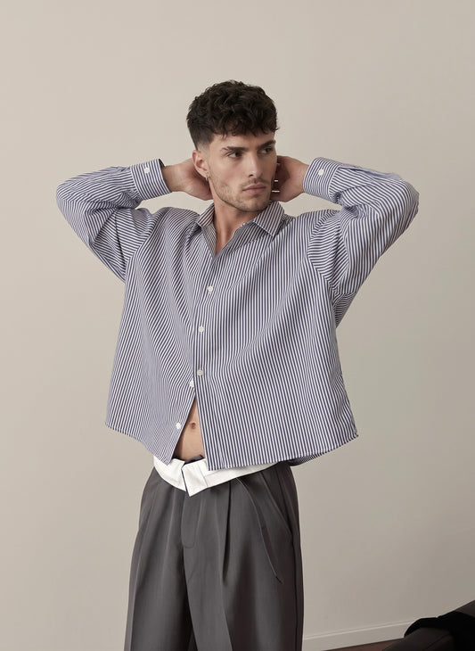 Camisa casual a rayas azules