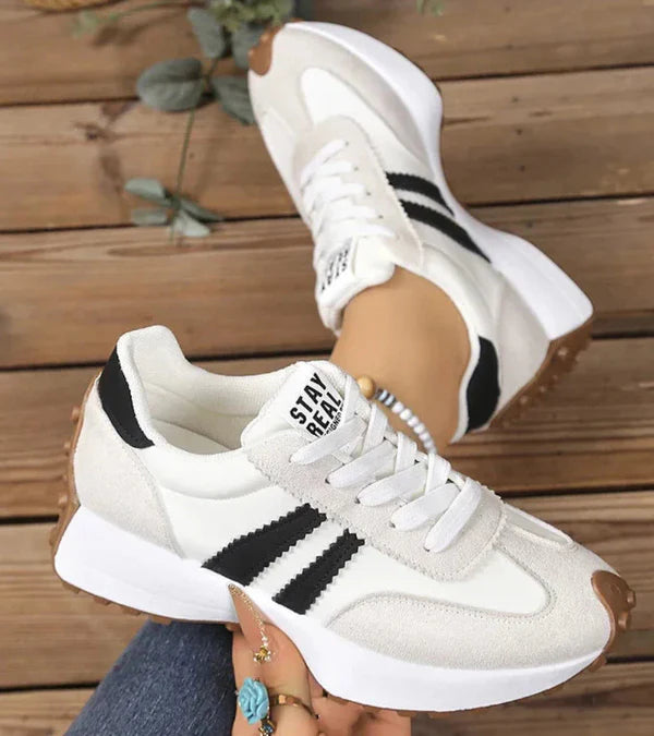 Luna | Snygga och bekväma sneakers med stabil sula