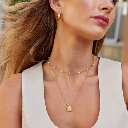 Collar Nura Pearl de oro de 18 quilates
