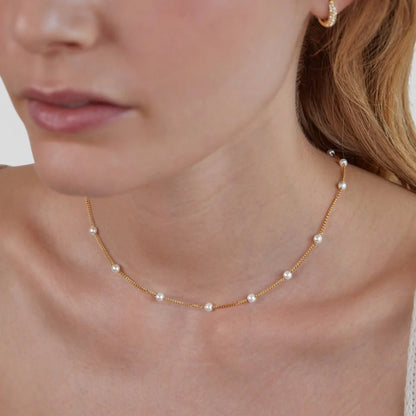 Collar Nura Pearl de oro de 18 quilates