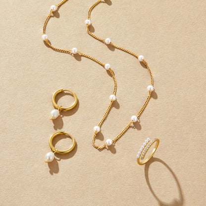 Collar Nura Pearl de oro de 18 quilates